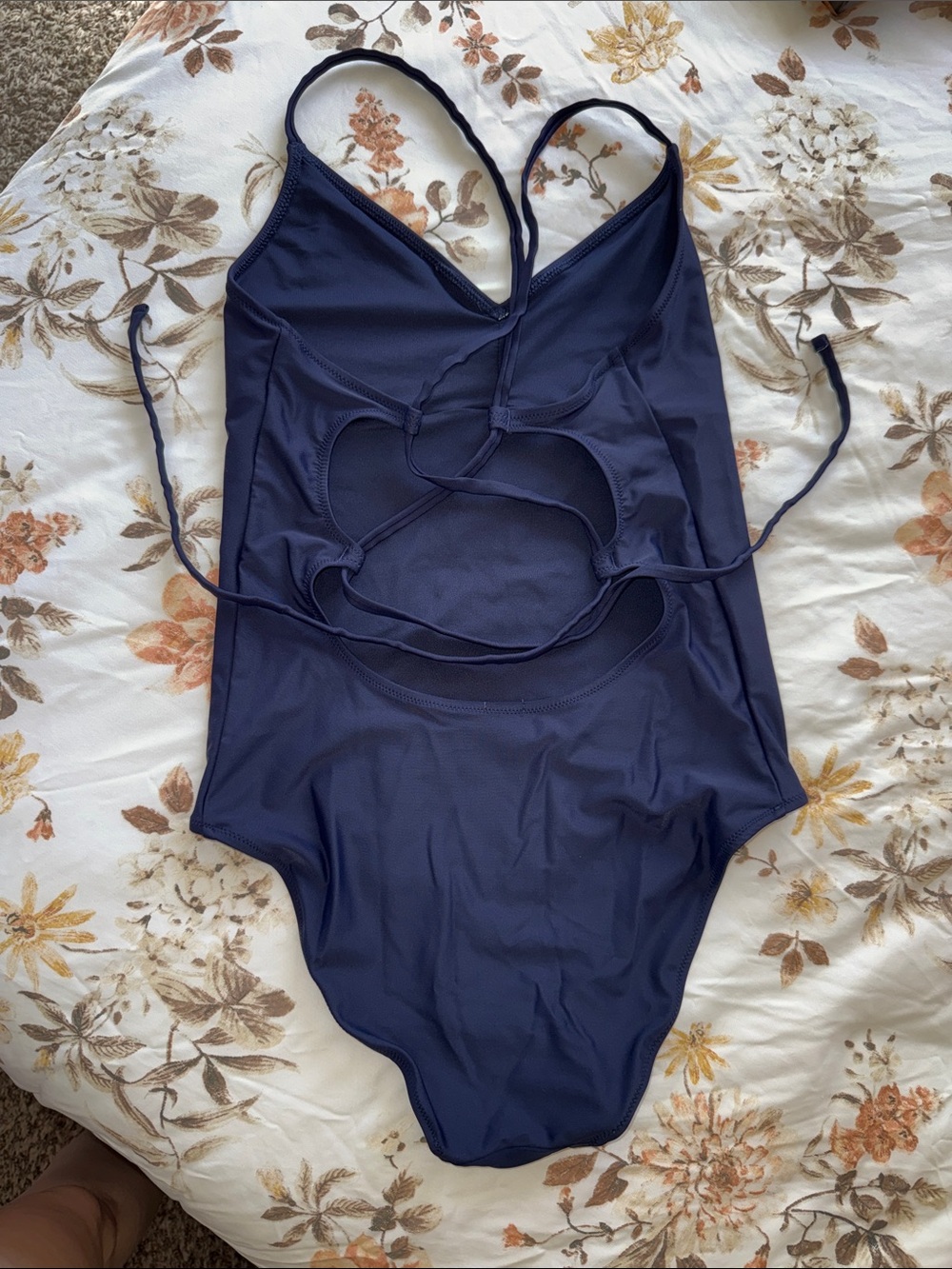 Aerie One piece swimsuit - Picture 3 of 4